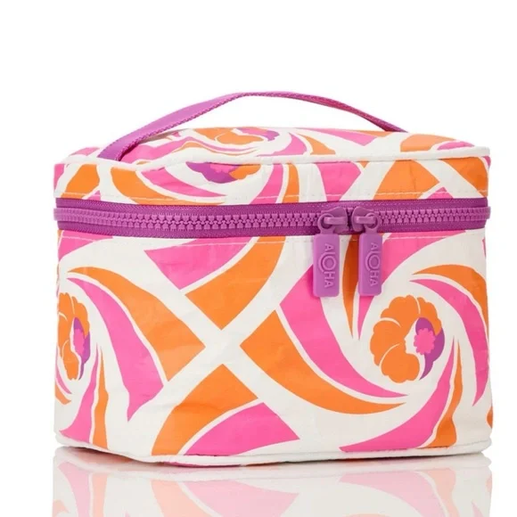 ALOHA Collection Hawaiian Airlines Canin Crew Kit - Picture 2 of 3